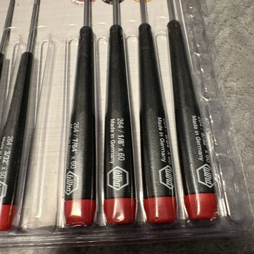 Wiha Tools Precision Ball End Hex Metric Driver, 8 Pc. Set - Missing 1***
